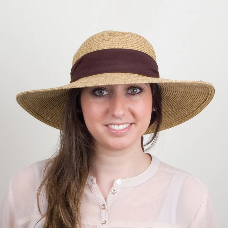 Chapeau Été Beachside toast SUR LA TÊTE