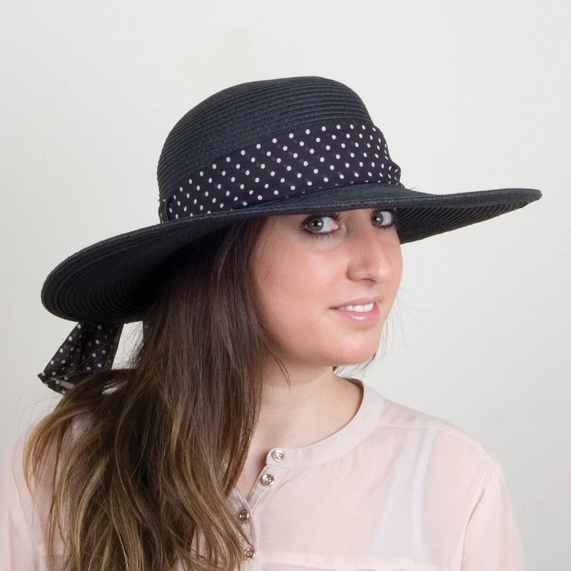 Chapeau Été Beachside noir SUR LA TÊTE