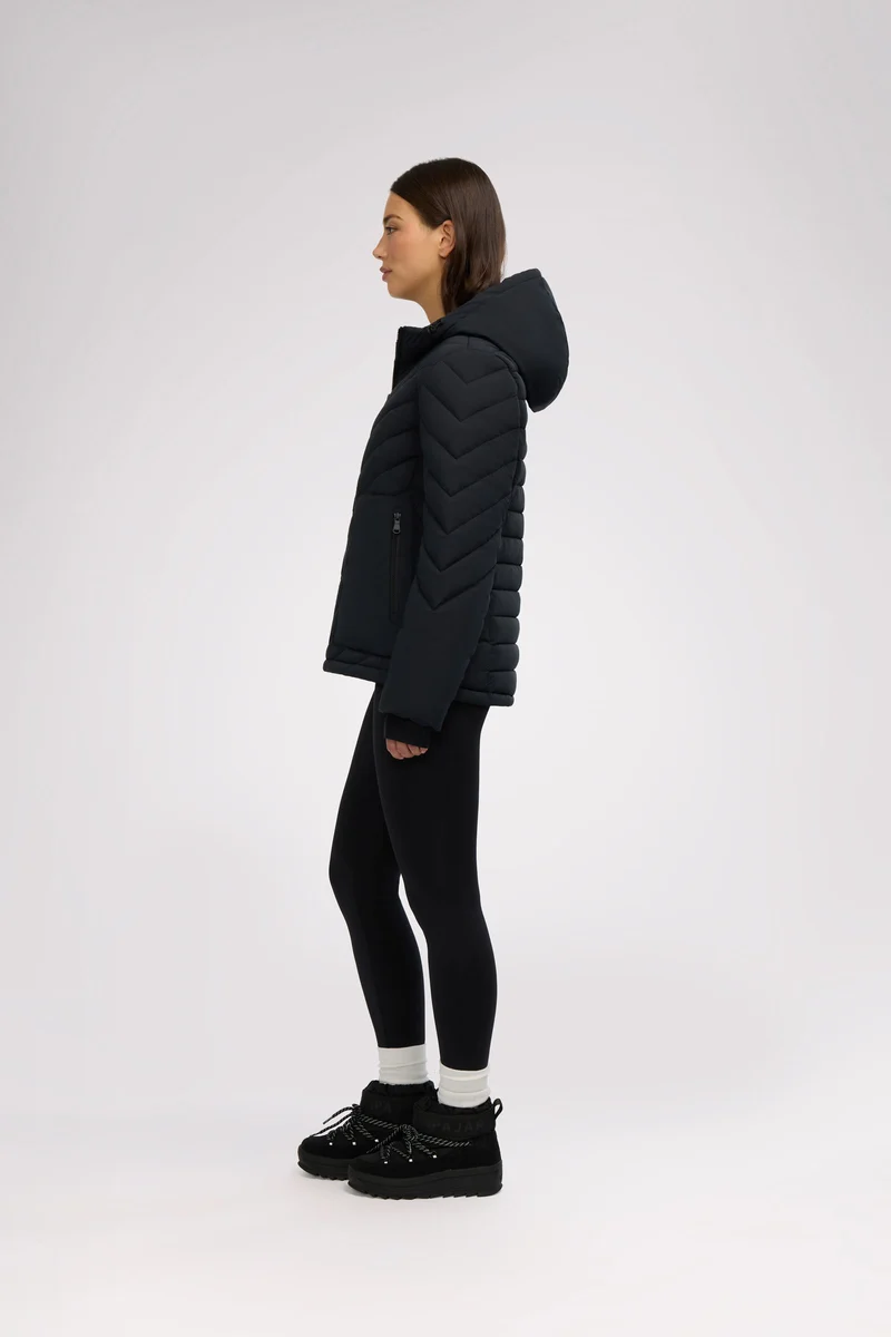 Avery Women's Lightweight 4 Way Stretch Lite Jacket