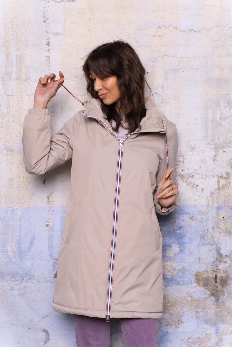 Imperméable fourré long avec cordon