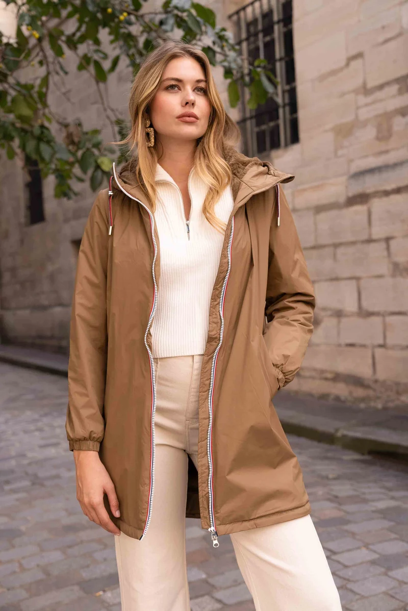 Imperméable fourré long avec cordon