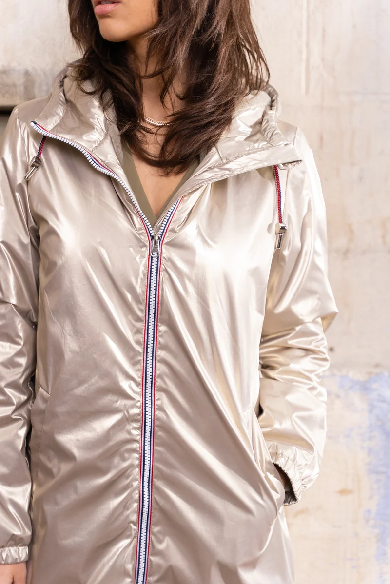 Imperméable fourré long avec cordon