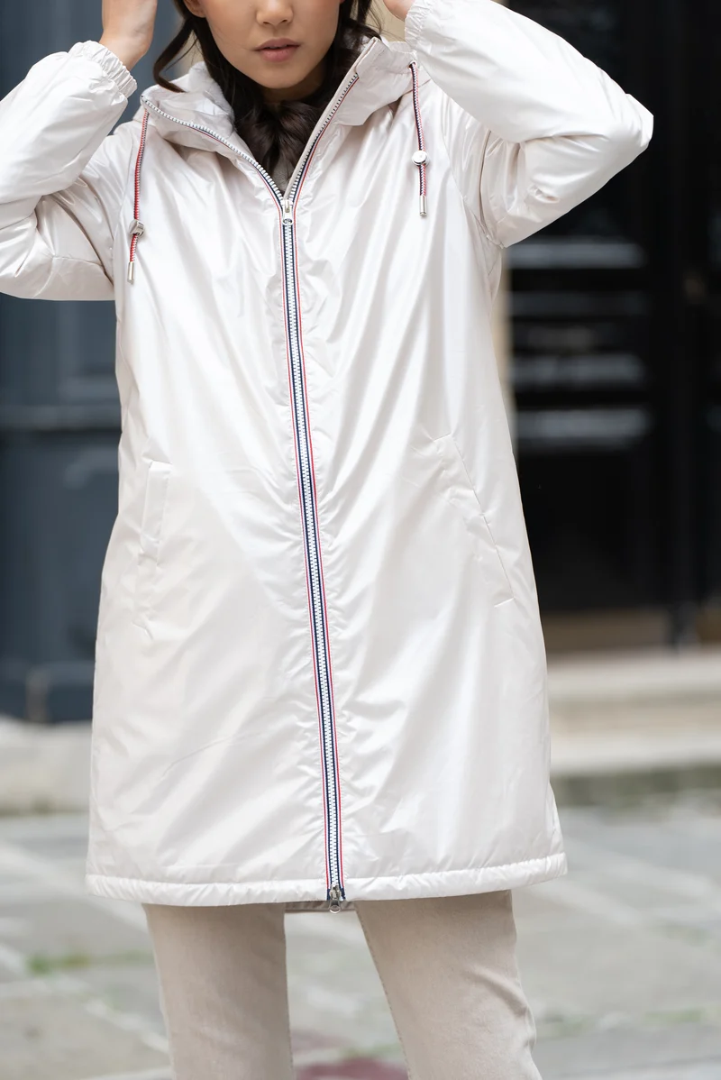 Imperméable fourré long avec cordon