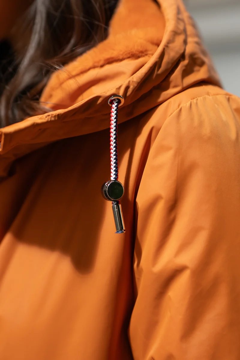 Imperméable fourré long avec cordon
