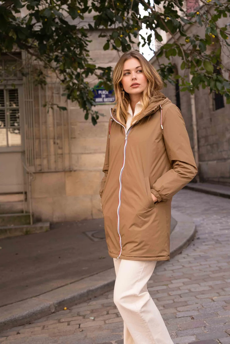 Imperméable fourré long avec cordon