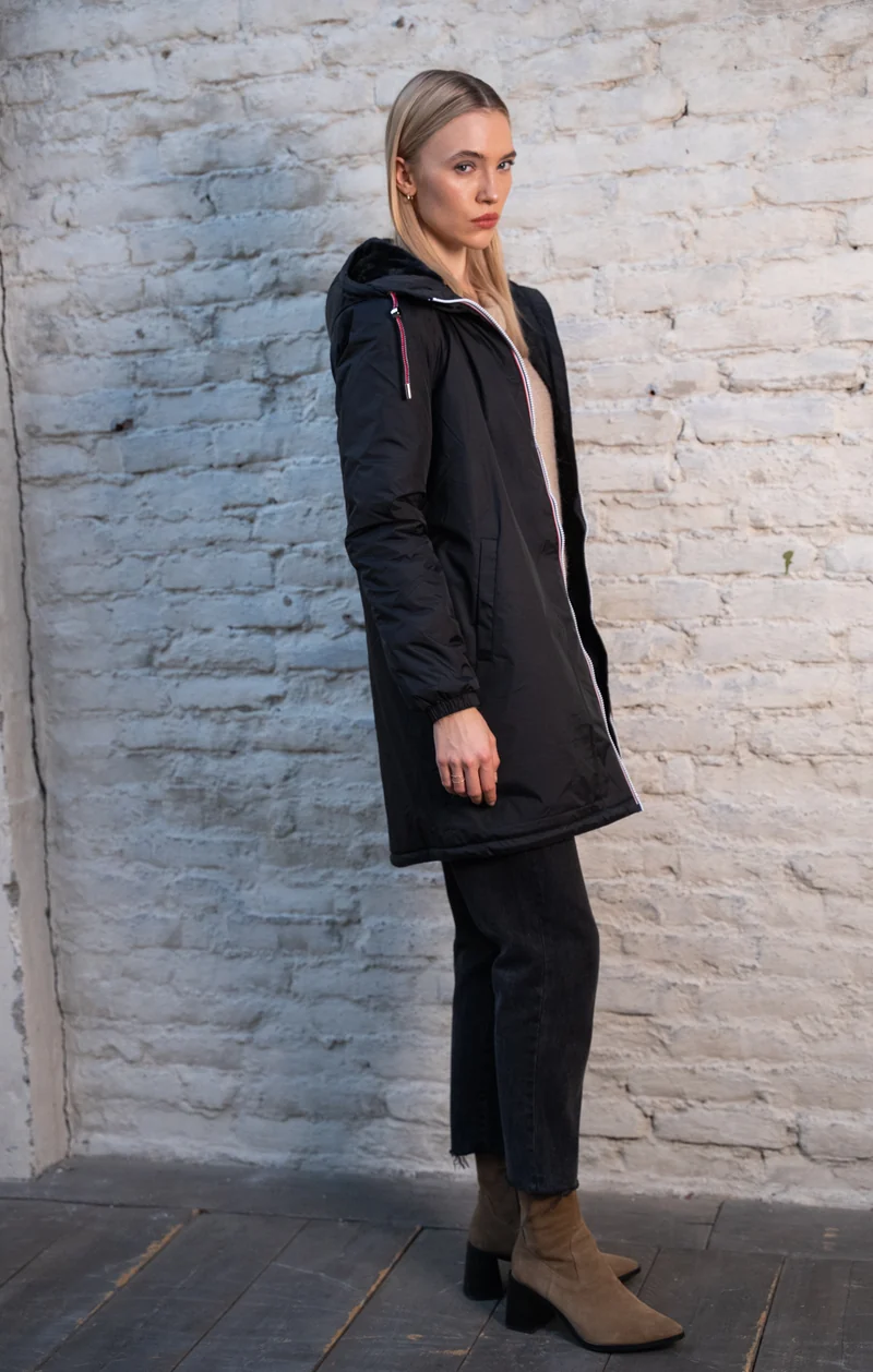 Imperméable fourré long avec cordon