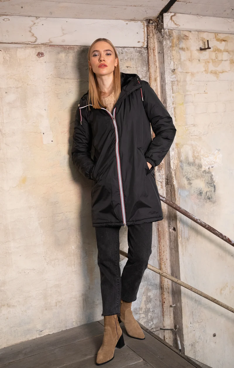 Imperméable fourré long avec cordon
