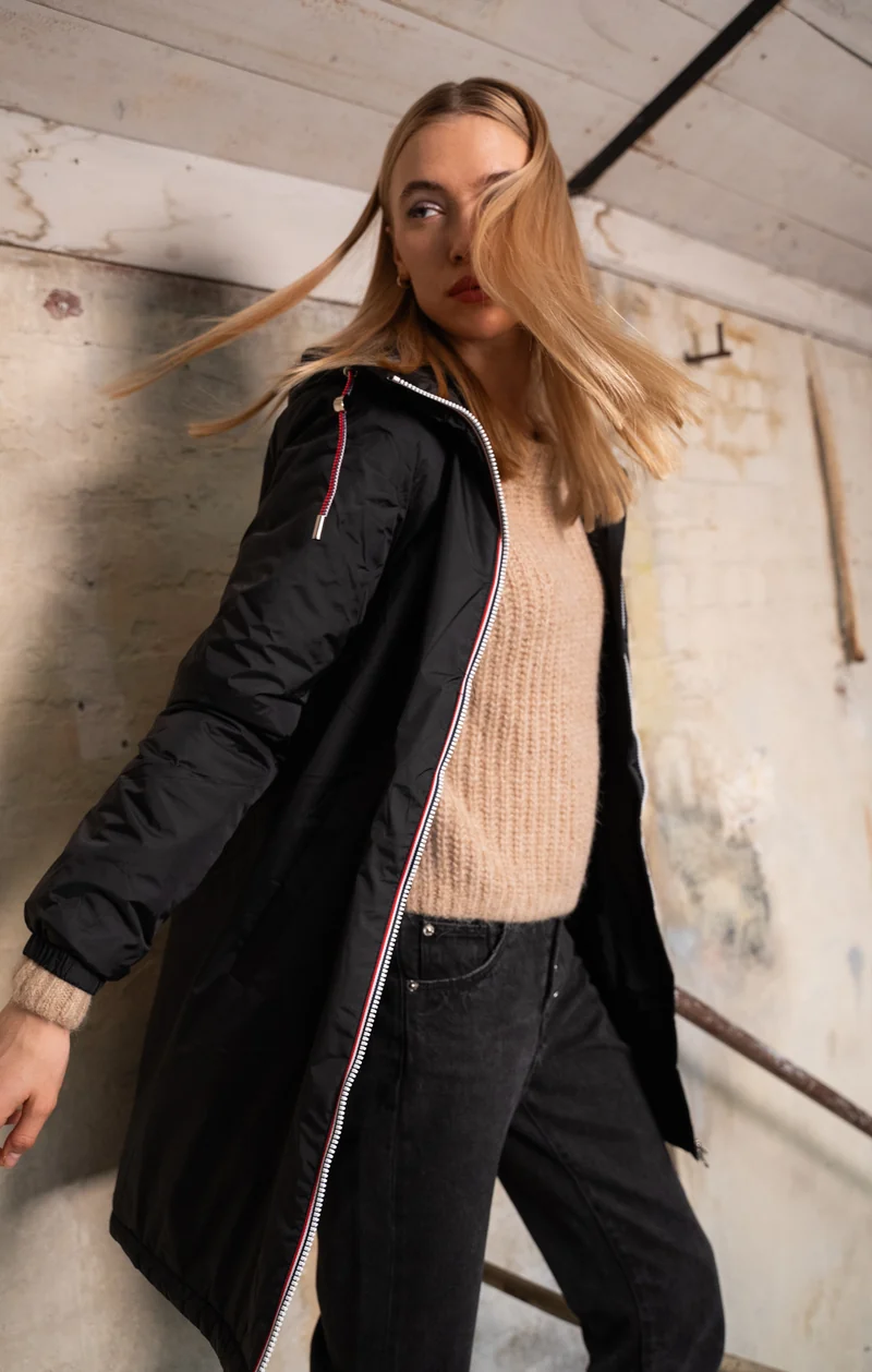 Imperméable fourré long avec cordon