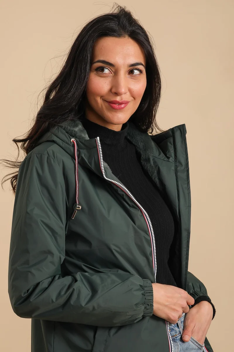 Imperméable fourré long avec cordon
