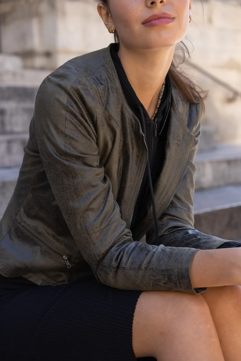 Veste suédine col rond