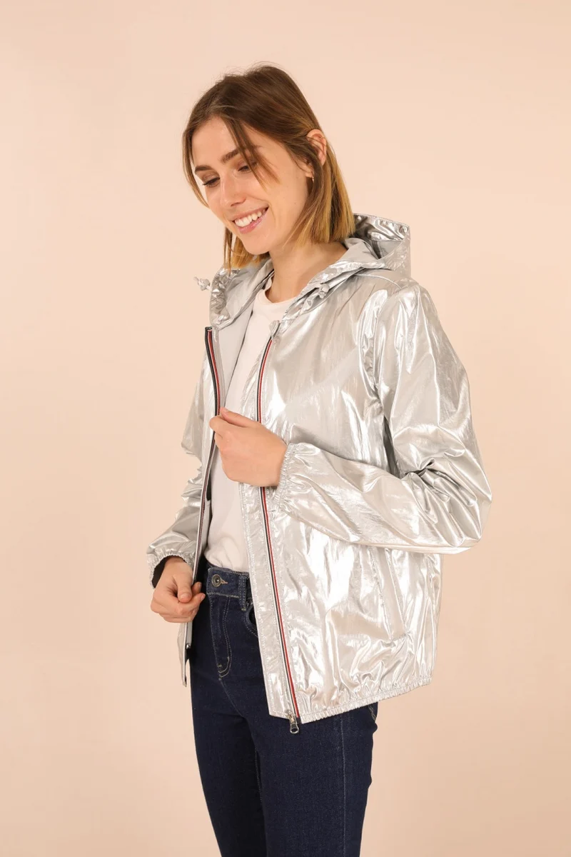Imperméable court