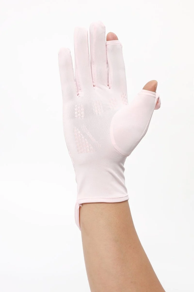 Touchscreen Cooling Gloves