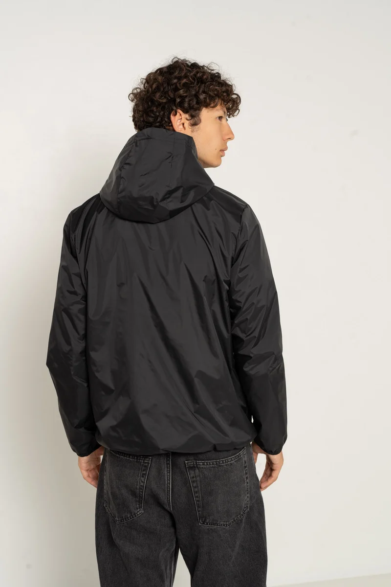 Imperméable court