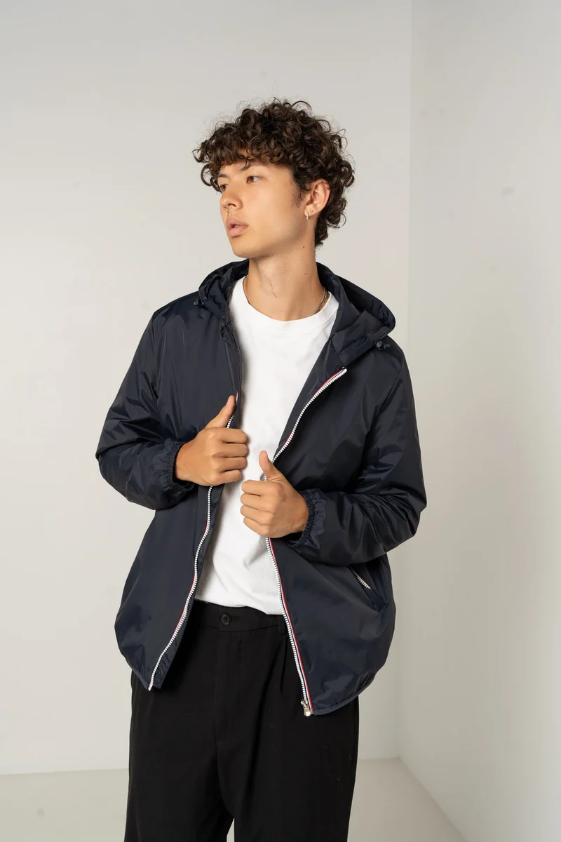 Imperméable court