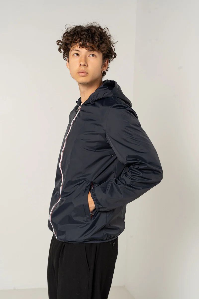 Imperméable court