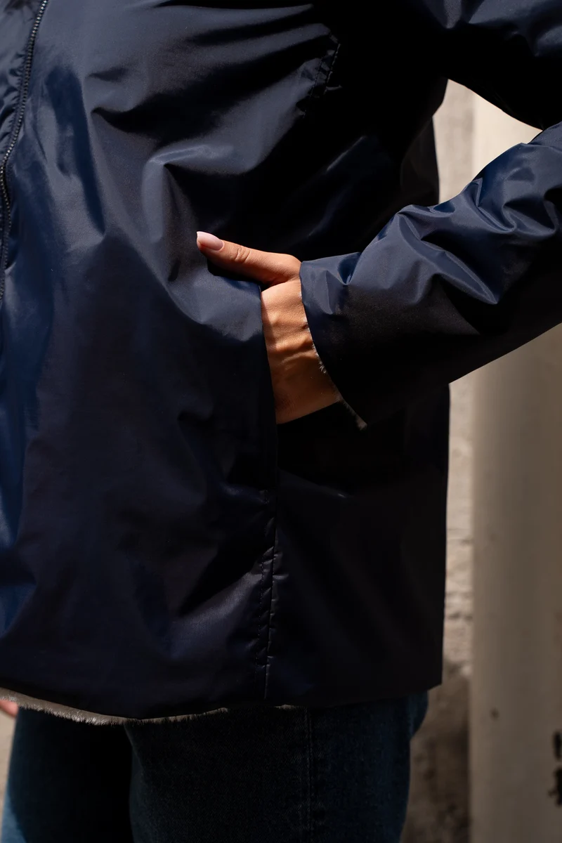 Imperméable fourré réversible court bicolore