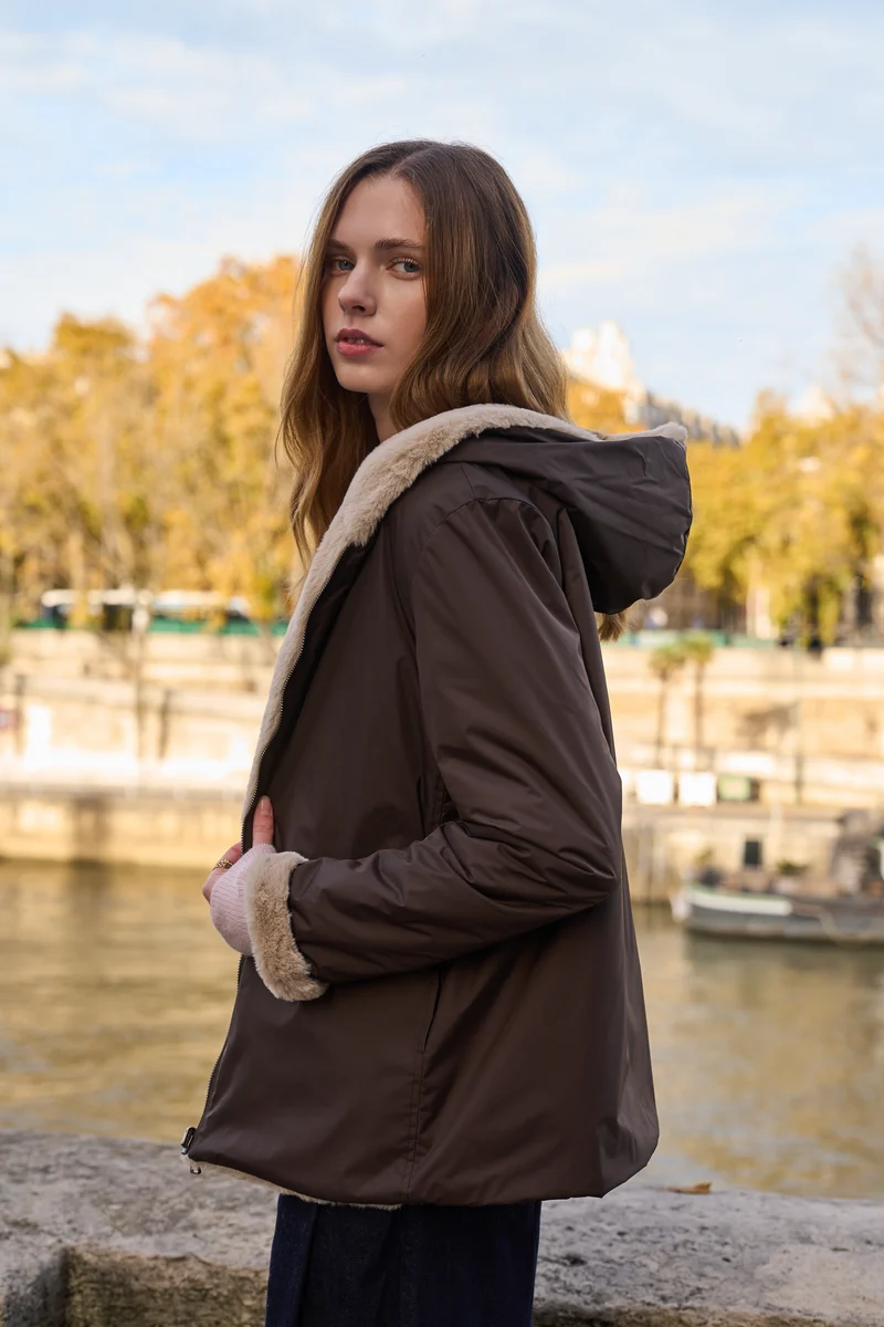 Imperméable fourré réversible court bicolore