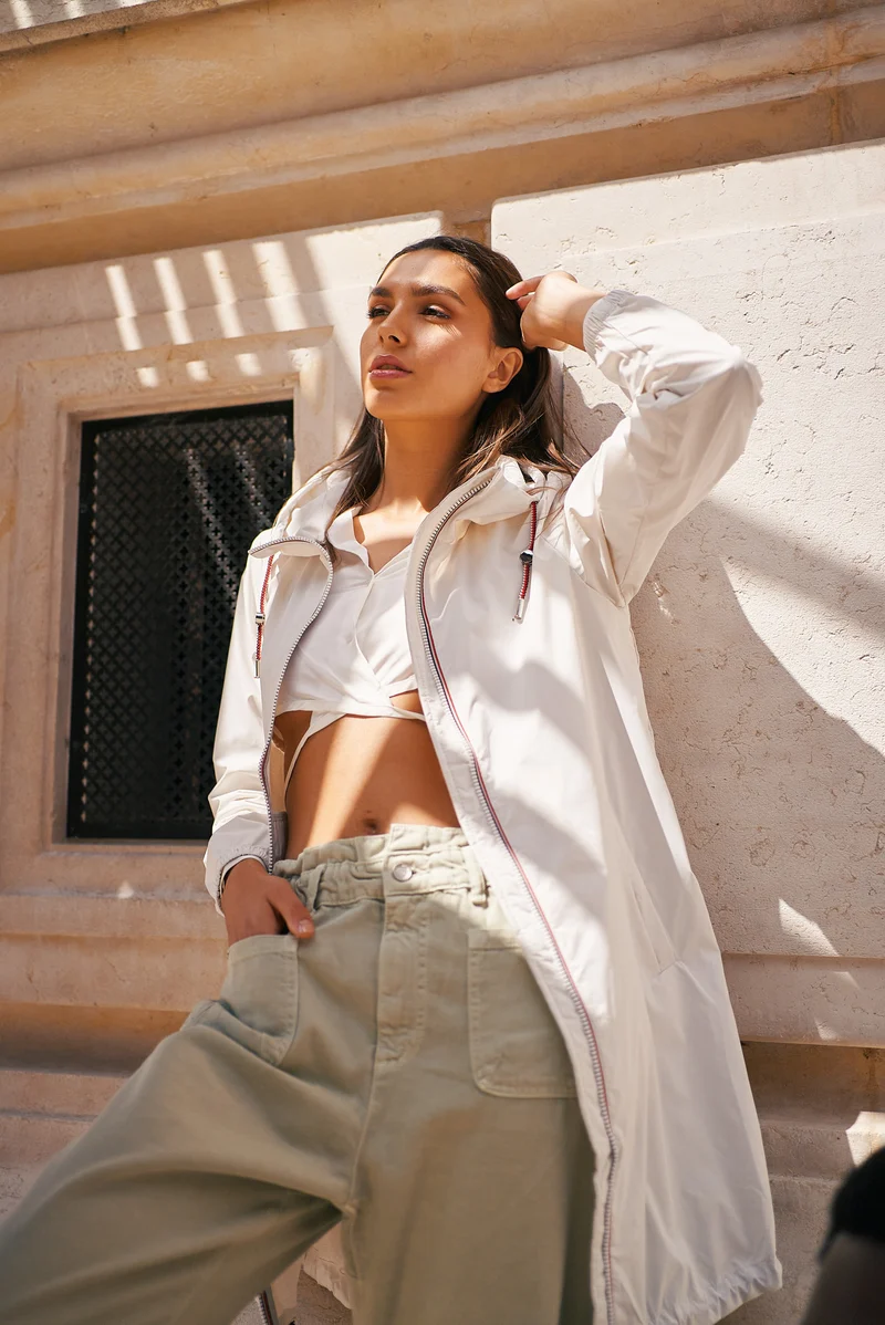 Imperméable long avec cordon