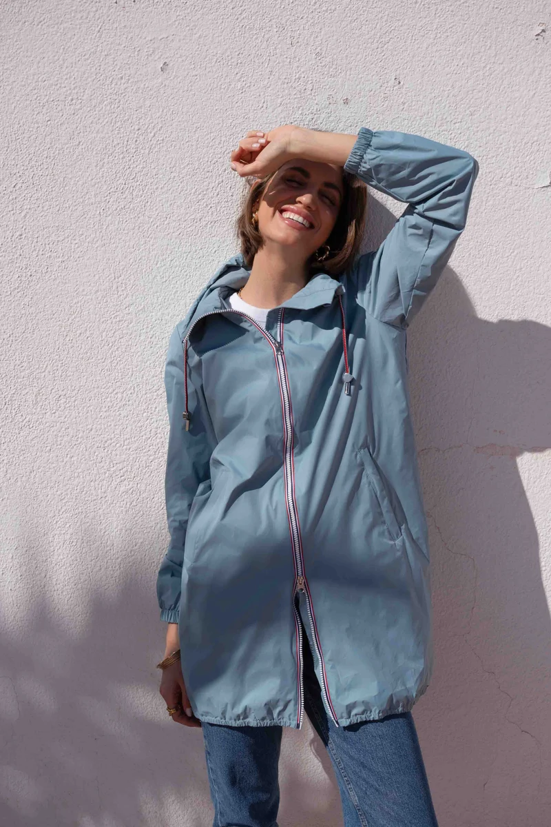 Imperméable long avec cordon