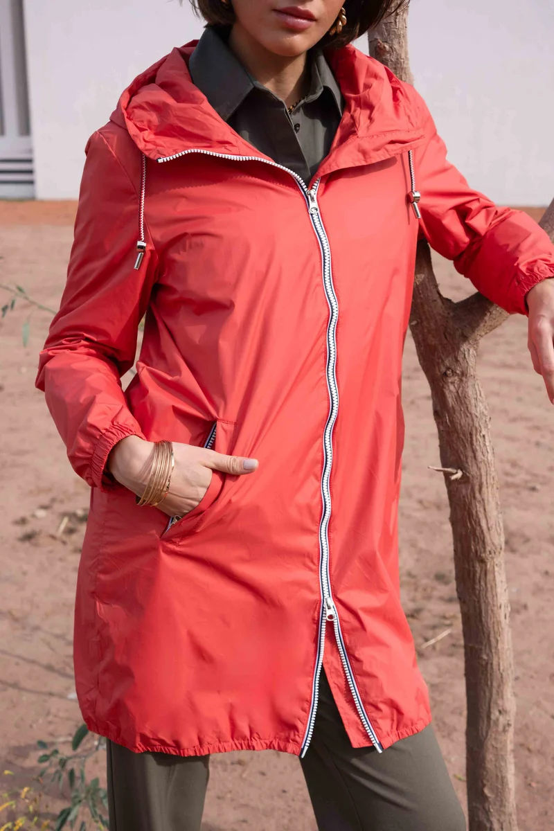 Imperméable long avec cordon