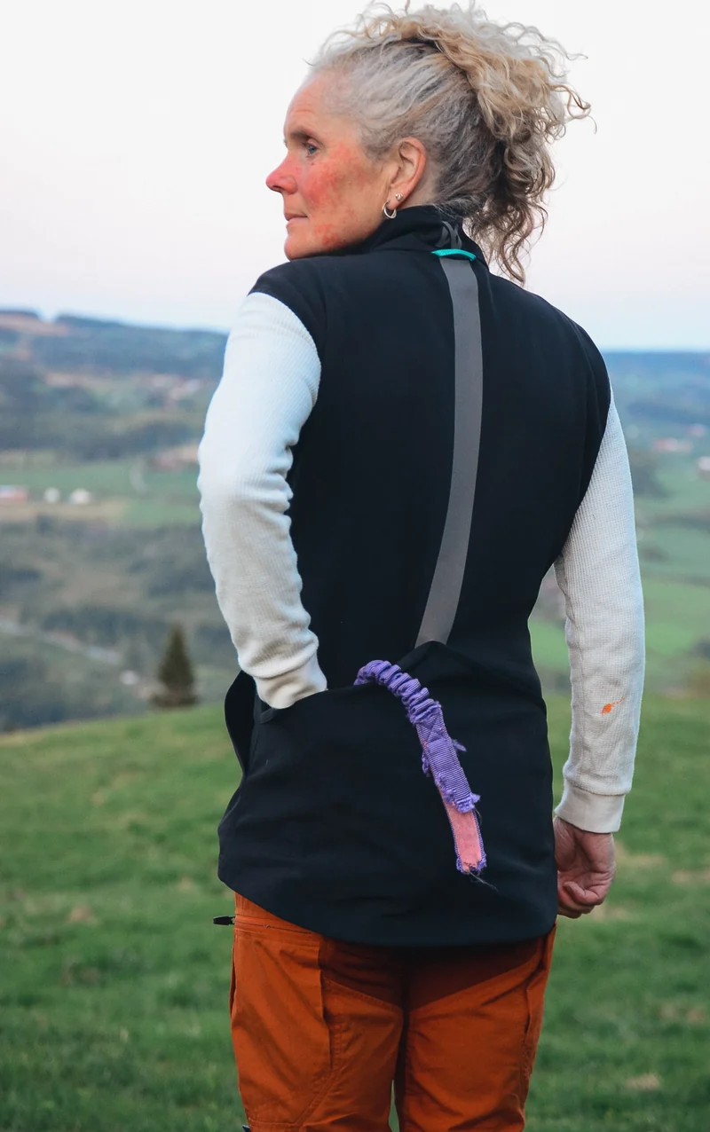 Obedience vest light women's