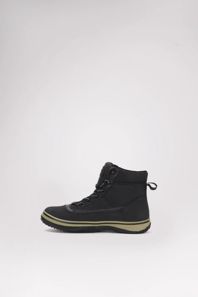 Traverse Men's Lace Up Boot