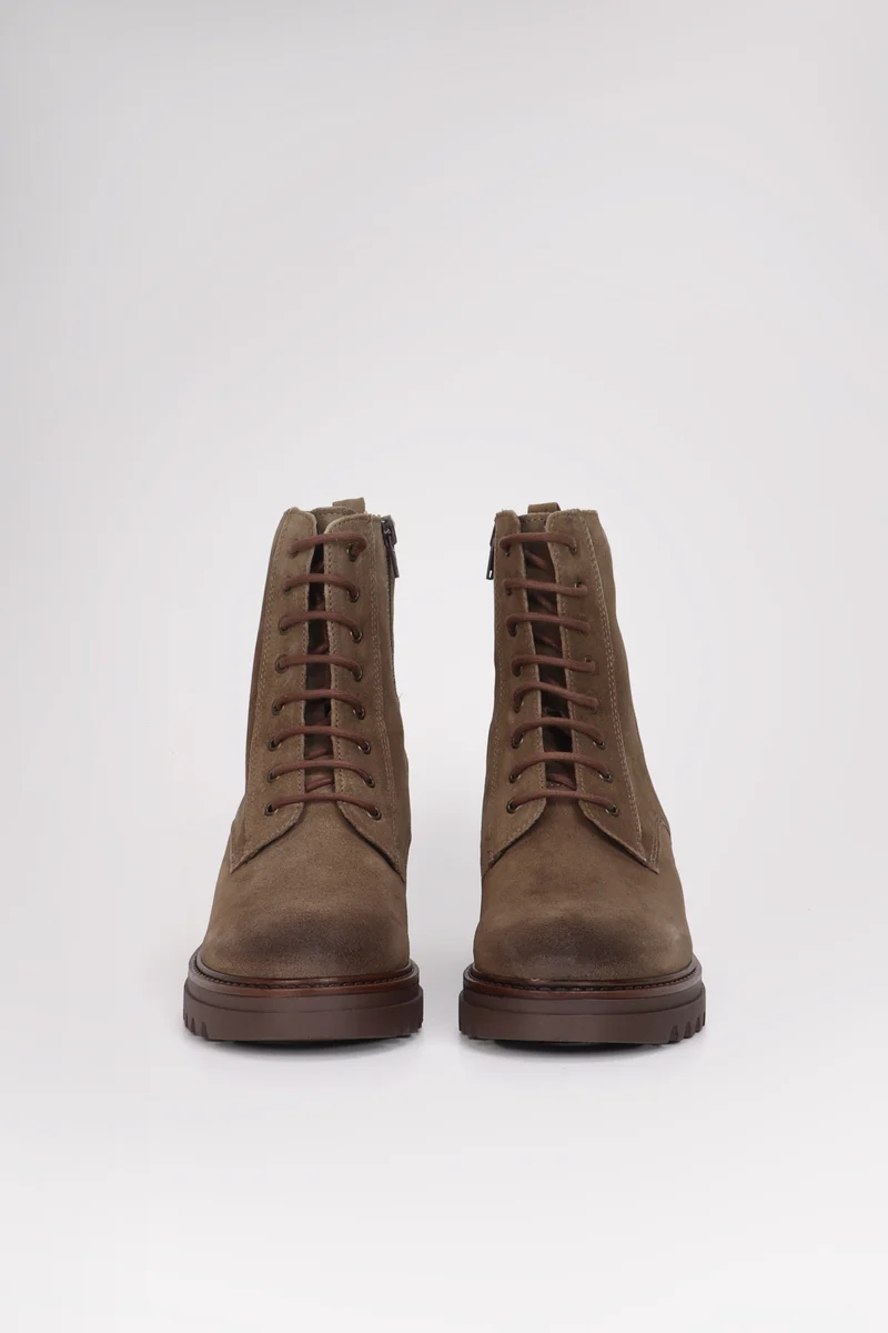 Monterey Women's Lace Up Boot