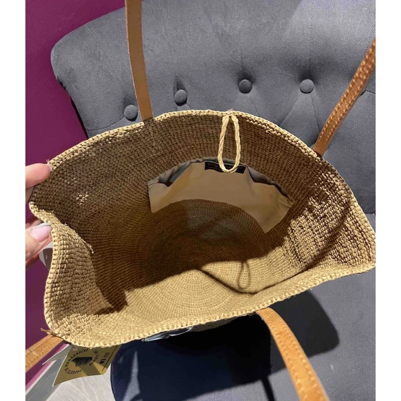 Sac cabas en raphia