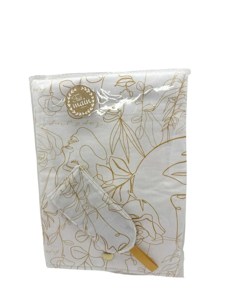 Coffret : Pochette livre + marque page " Visage d'Or" modèle petit