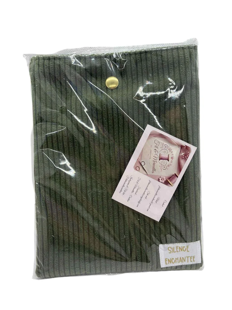 Pochette livre kaki " Le nid à Romans" modèle petit