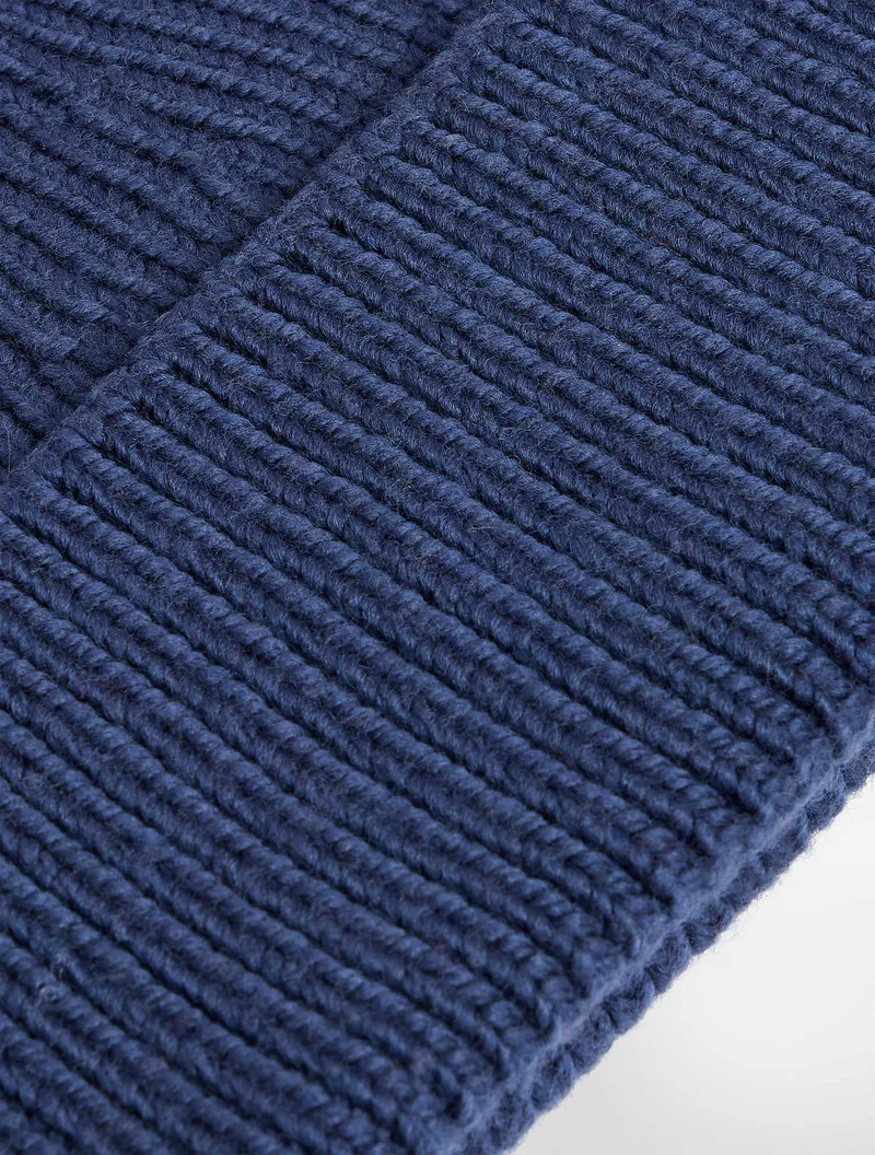 BONNET KNIT BEANIE