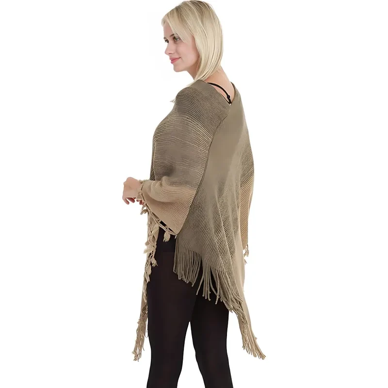 Poncho Leger