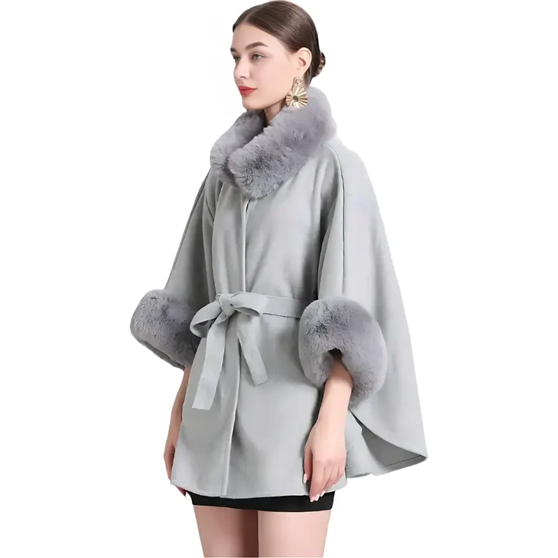 Poncho Doux Pour Femme