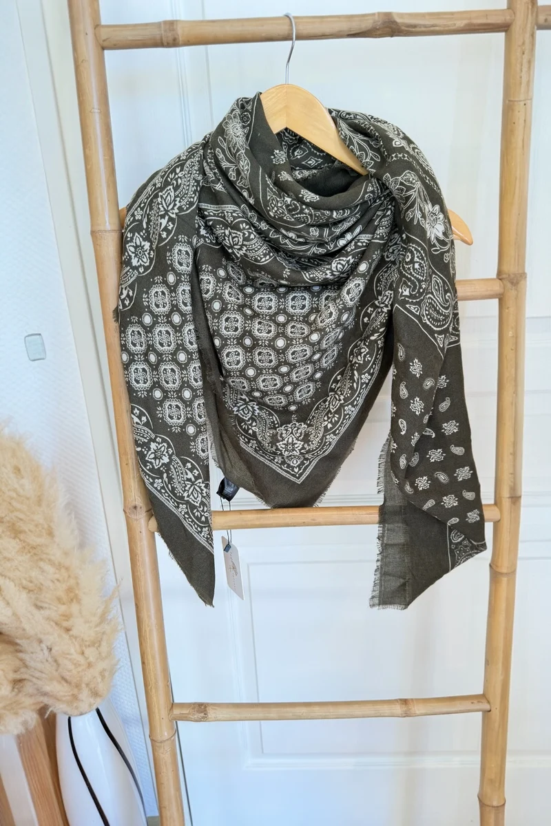 FOULARD (Carré 135)