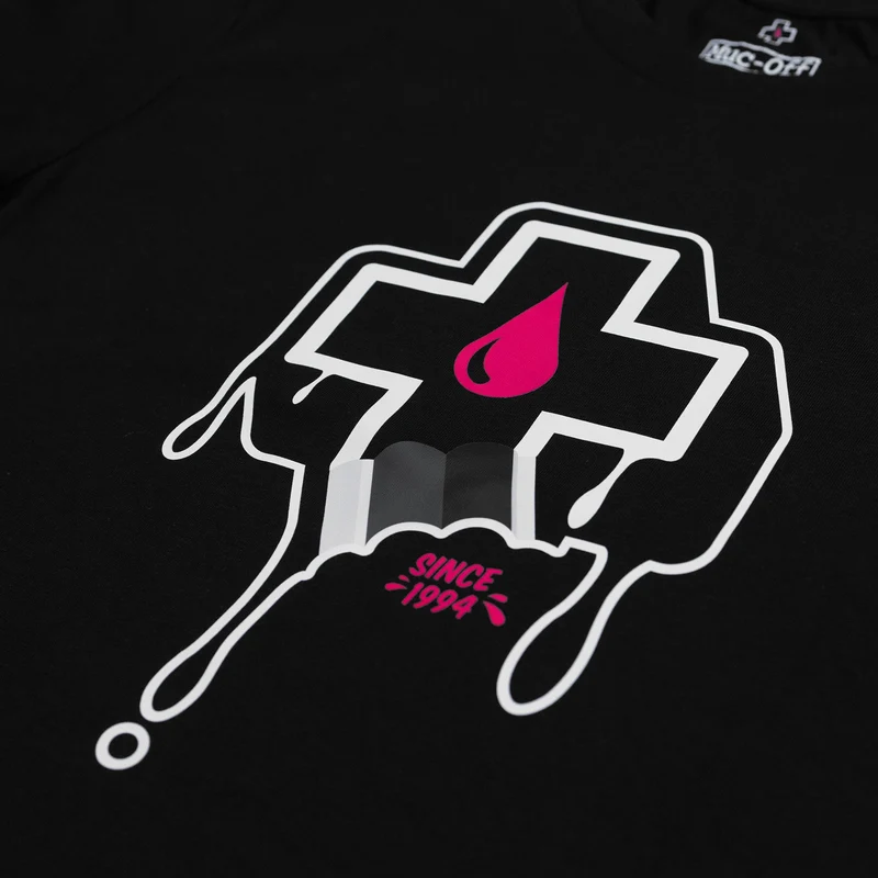 Cross Bite T-Shirt - Black