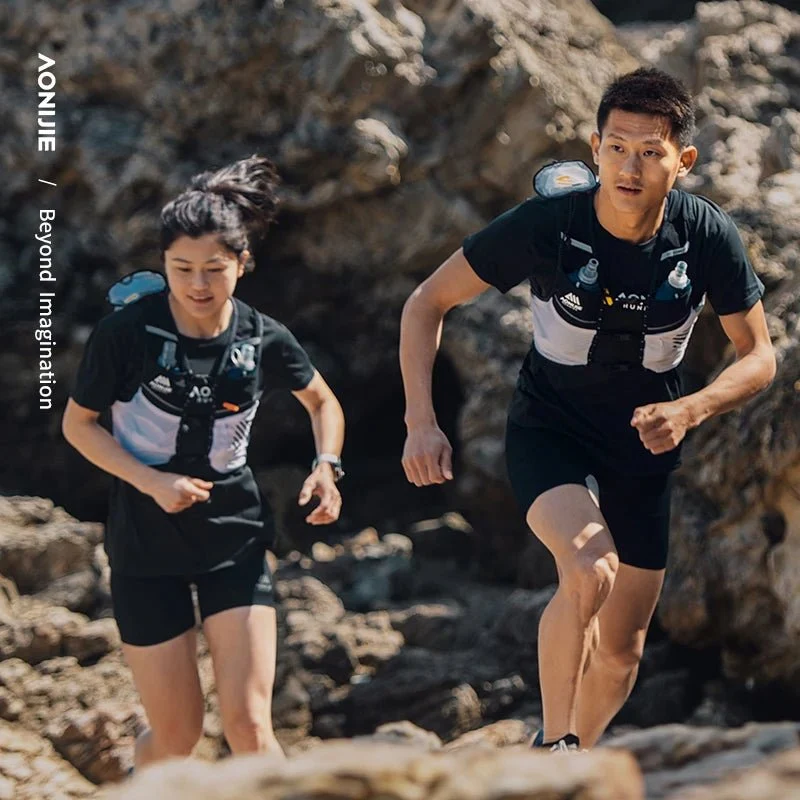 Gilet d'hydratation léger 5L pour le trail, la randonnée et le cyclisme "AONIJIE - C9100"