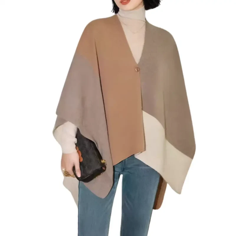 Poncho court femme laine