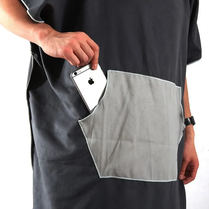 Poncho avec poche