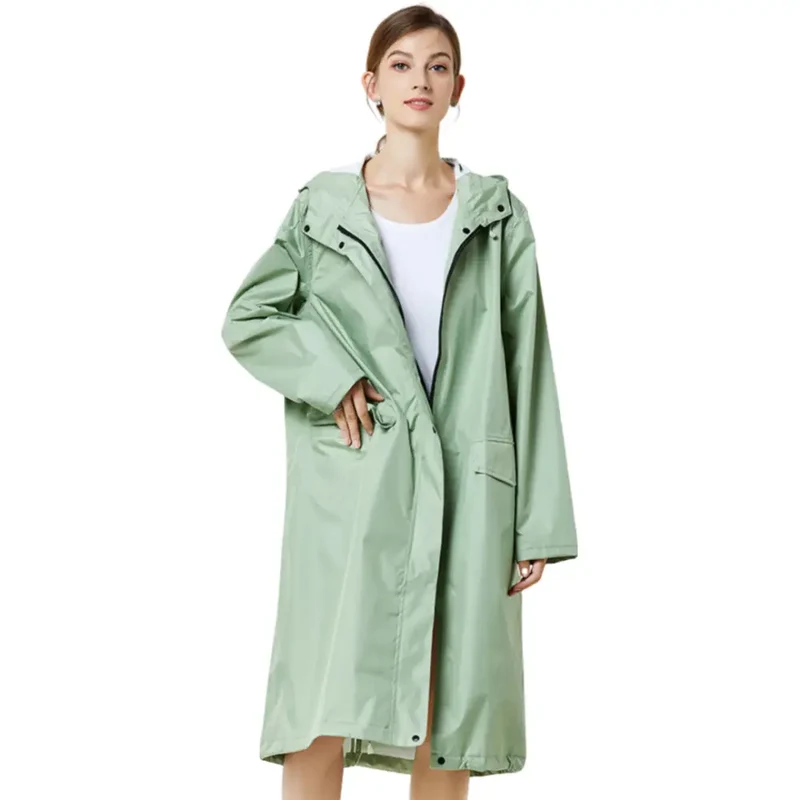 Cape poncho avec manche pour femme