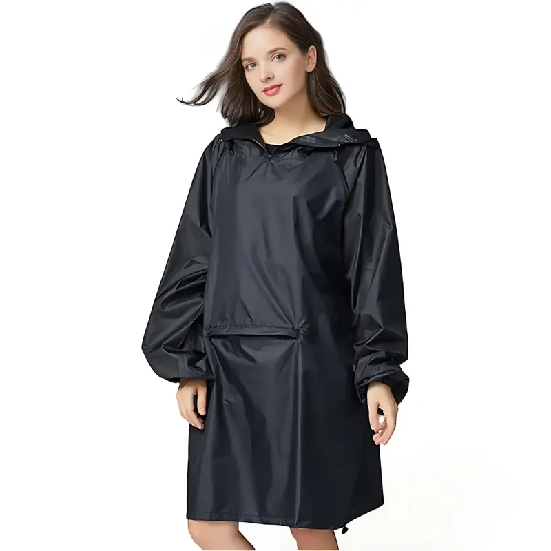Poncho de pluie étanche à capuche pour les femmes