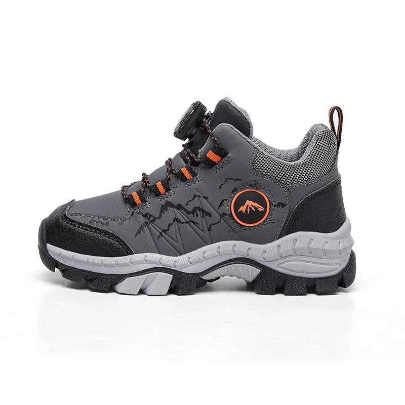 Chaussures de randonnée avec renfort antidérapants pour enfants "BOELOKTH - Hiking cramp"