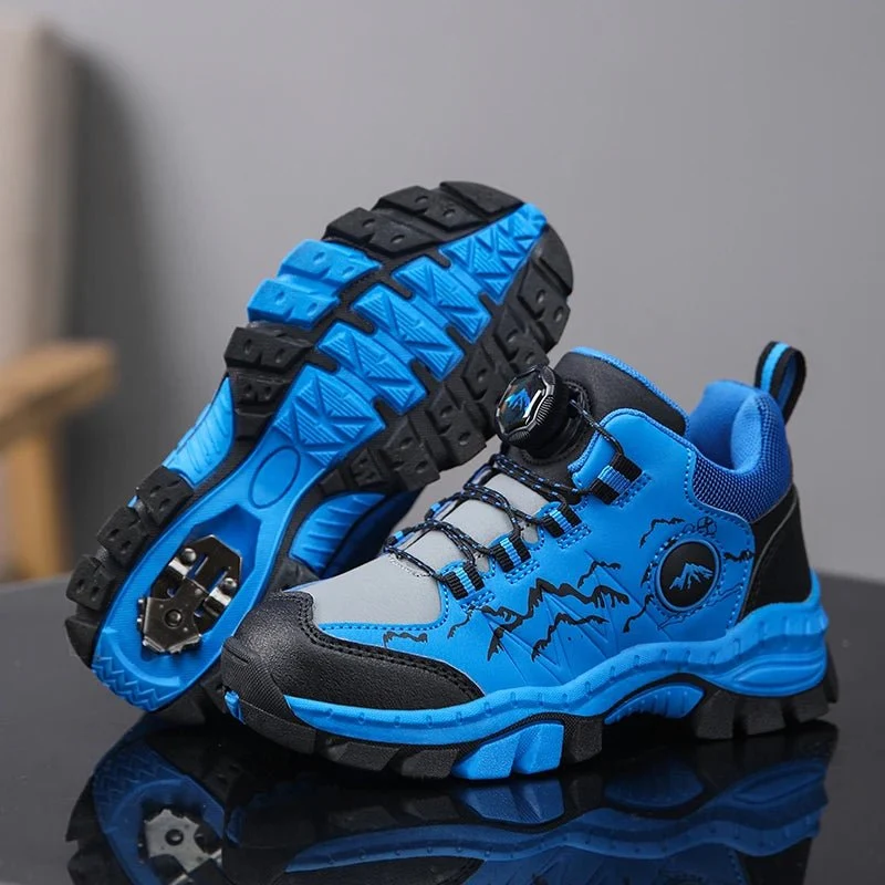 Chaussures de randonnée avec renfort antidérapants pour enfants "BOELOKTH - Hiking cramp"