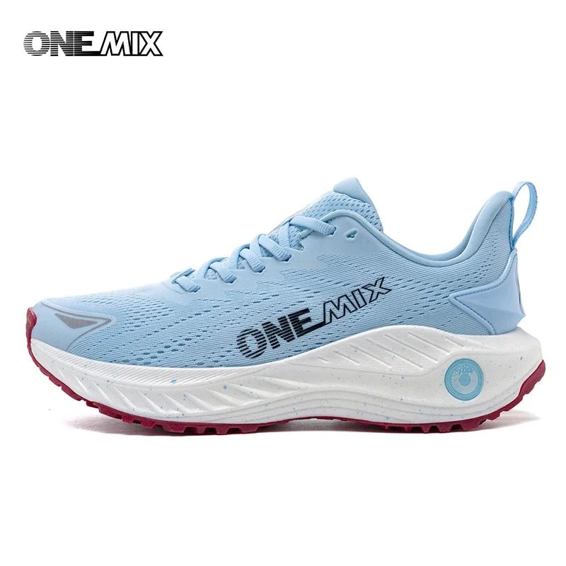 Chaussures de course en maille légères avec Flywire technologie pour femme "Onemix - 24208"
