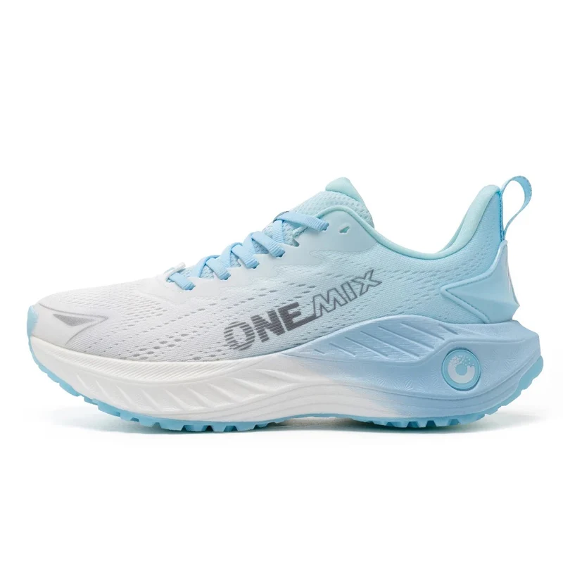 Chaussures de course en maille légères avec Flywire technologie pour femme "Onemix - 24208"