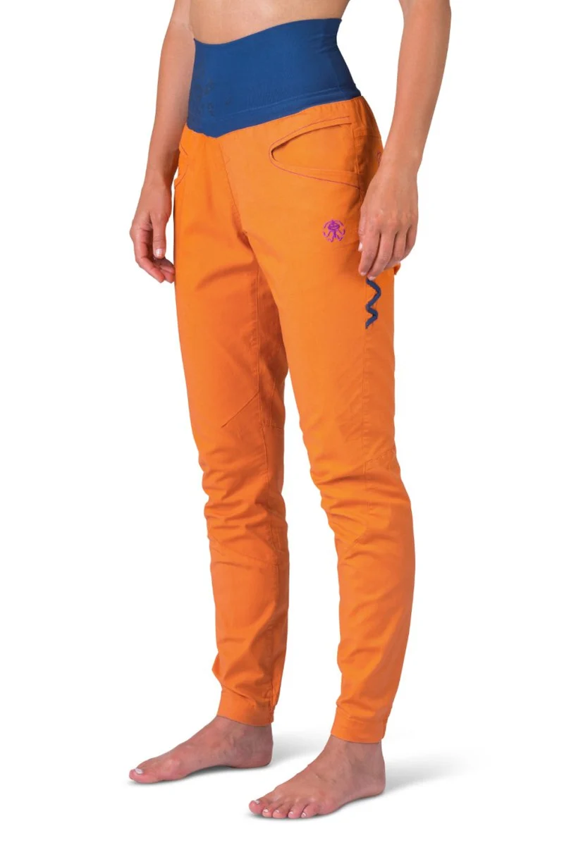 Pantalon de randonnée et d'escalade coupe étroite avec genoux préformés pour femme "Rafiki − MASSONE"