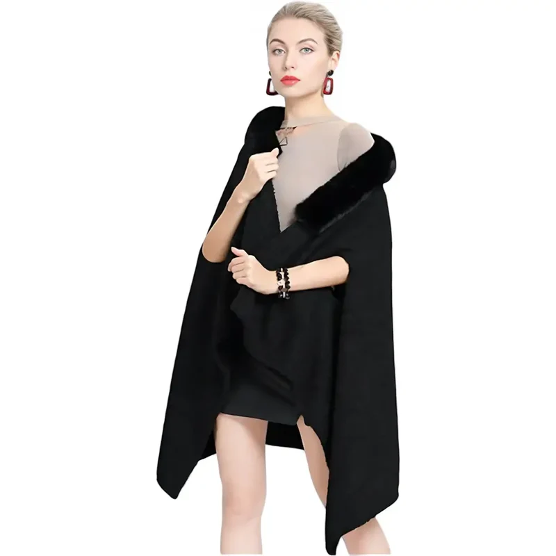 Poncho femme noir fourrure