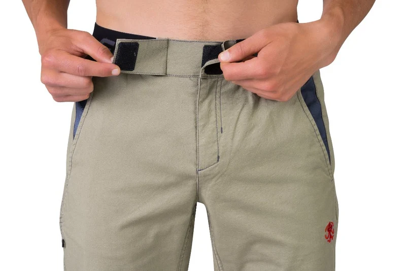Pantalon 3/4 pour l'escalade et la randonnée pour Homme "Rafiki − CLIFFBASE"