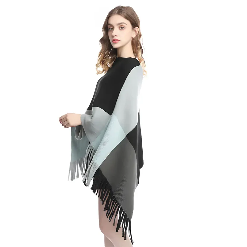 Poncho laine femme noir