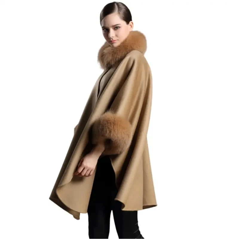 Poncho cape fourrure femme