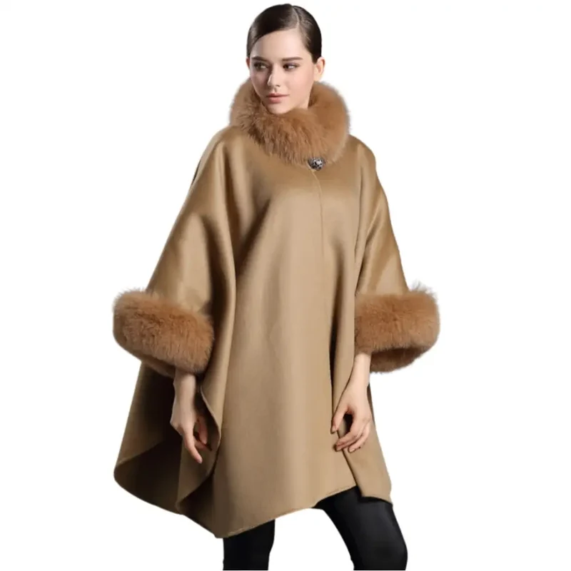 Poncho cape fourrure femme